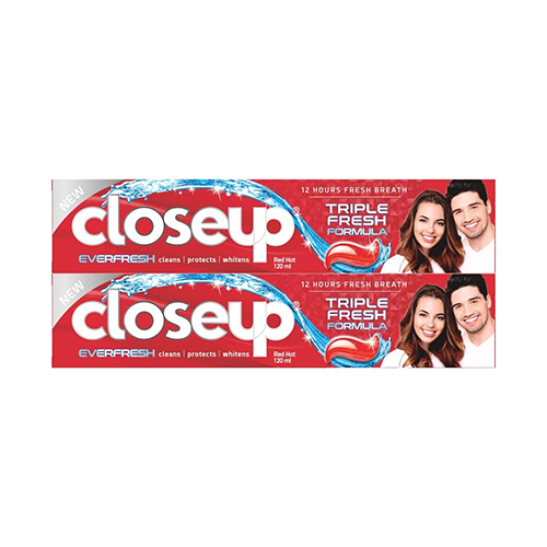 TOOTH PASTE TRIPLE FORMULA GEL RED HOT CLOSE UP (2 X 120 ML)