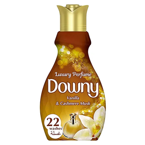 FABRIC SOFTENER CONCENTRATE VANILLA & CASHMERE MUSK DOWNY ( 880 ML )